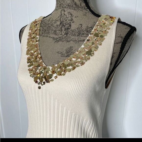 NWT White House Black Market Sequined sweater. - Picture 10 of 10